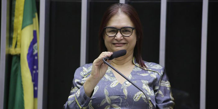 Notícia - Comissão aprova proposta que eleva o vale-cultura para R$ 80 mensais por trabalhador